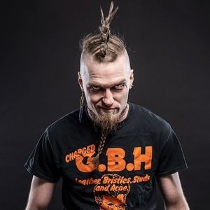 Meet your Posher, Robert